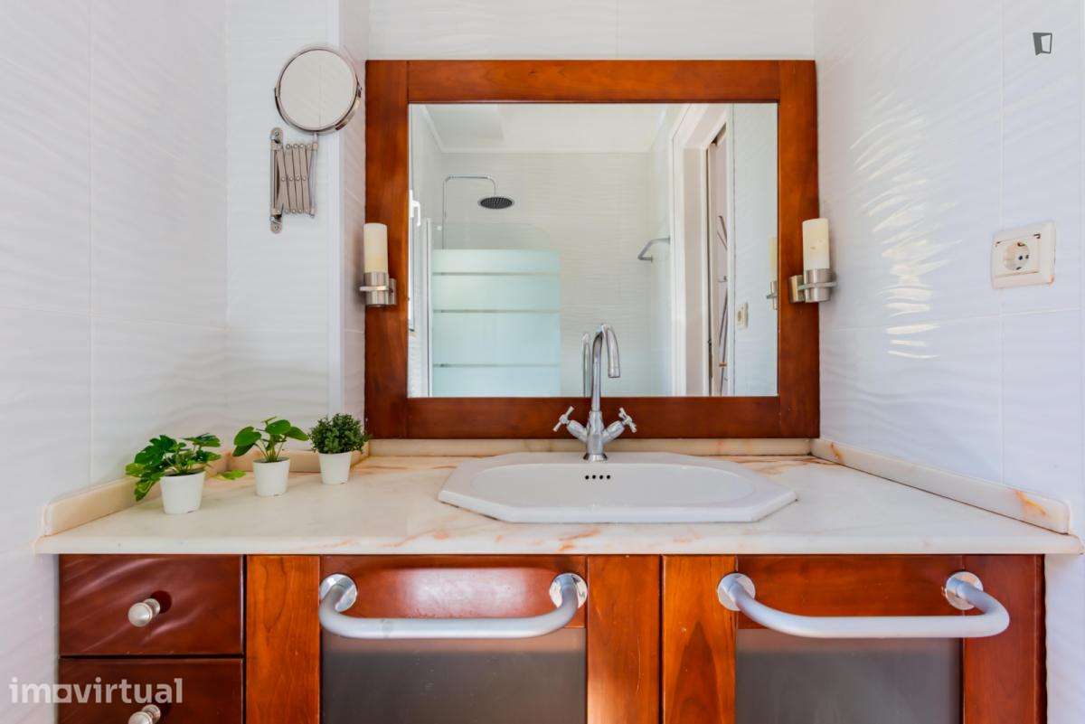 Apartamento com 2 quartos - localizado em Castelo Lisbon - Grande imagem: 5/33