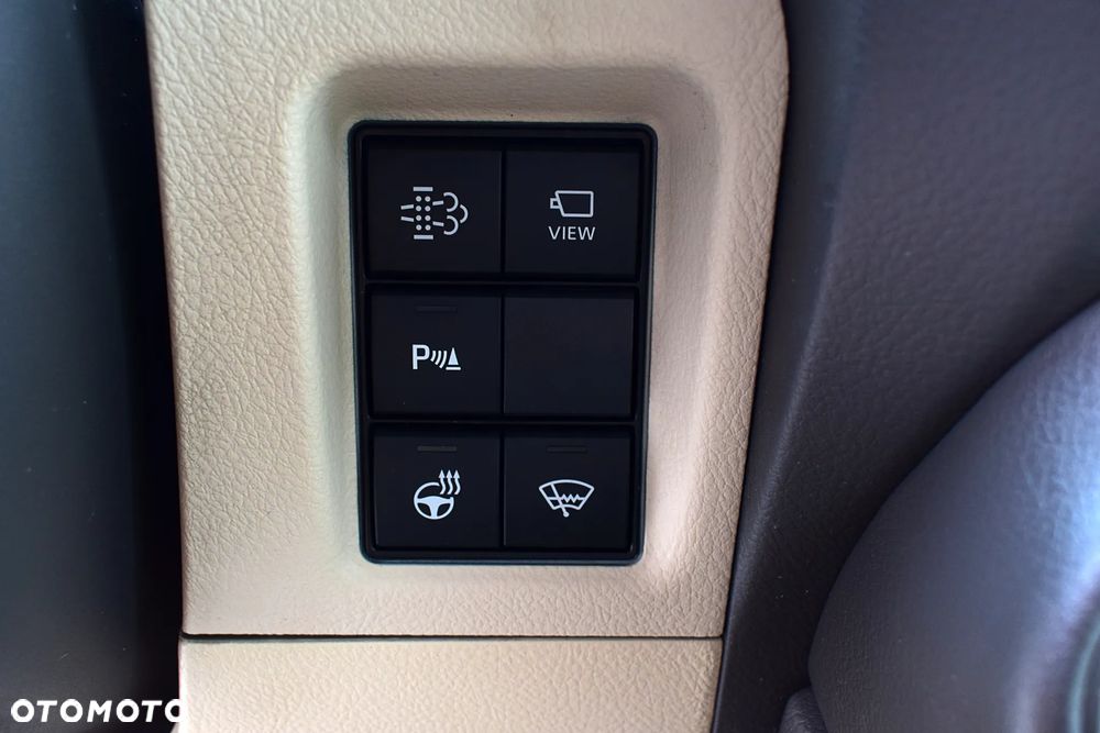 Toyota Land Cruiser LC 2.8 D-4D Invincible - 20