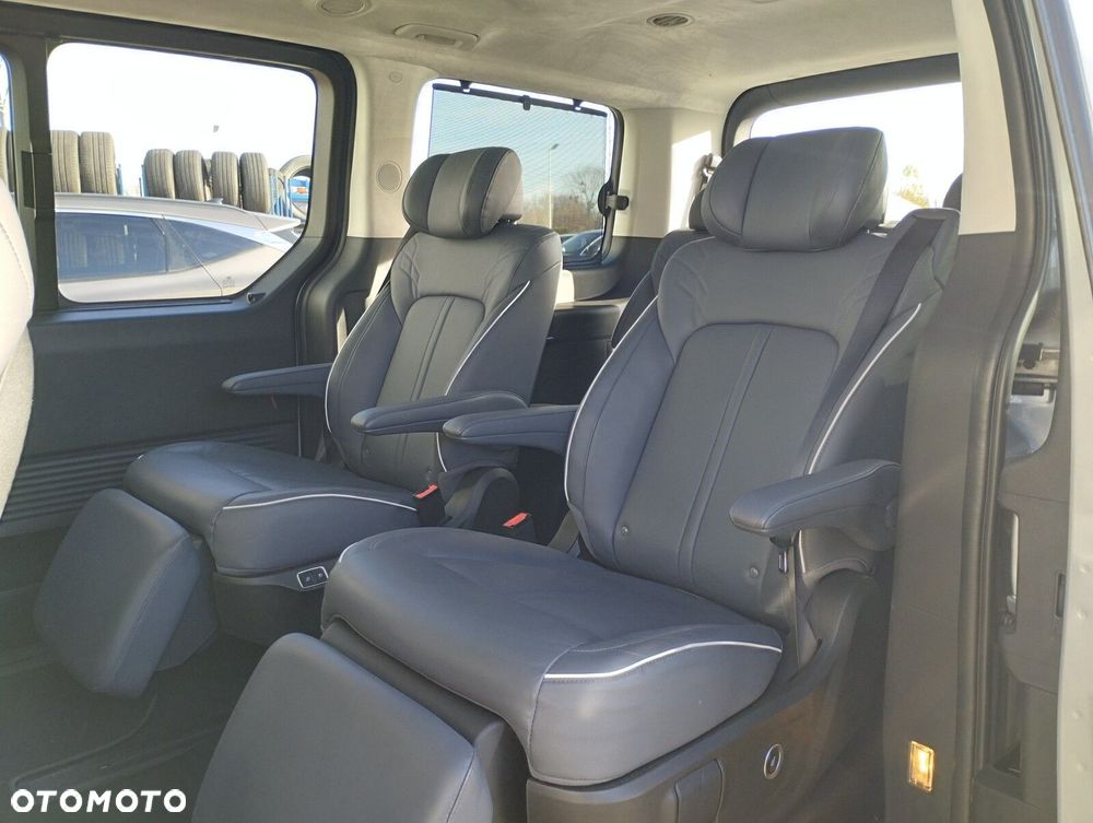 Hyundai Staria 1.6 T-GDI HEV Luxury - 9