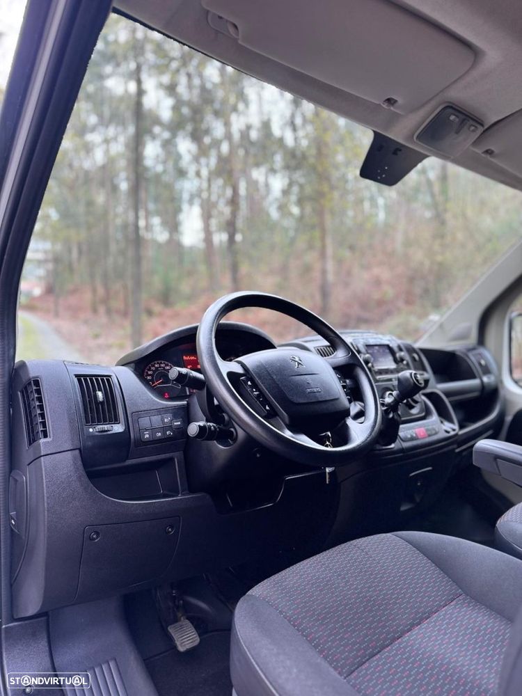 Peugeot Boxer 2.2 BlueHDi 435 L4H3 Premium - 19