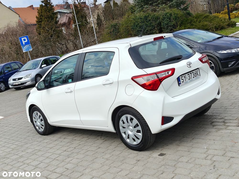 Toyota Yaris 1.5 Life - 12