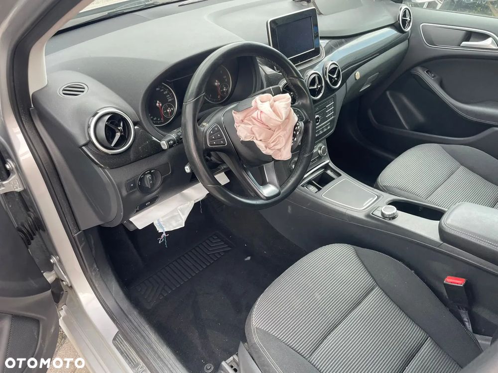 Mercedes-Benz Klasa B 180 CDI 7G-DCT - 7