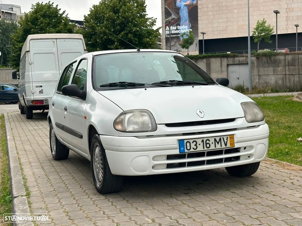 Renault Clio 1.2 - 4