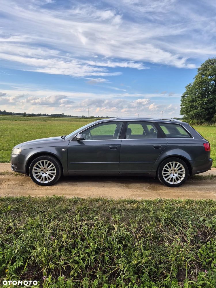 Audi A4 Avant 2.0 TDI - 9
