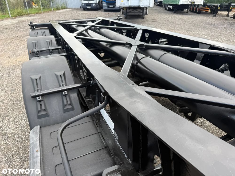 Kögel Naczepa tank kontener WYNAJEM * Naczepa podkontenerowa wynajem ADR - 16