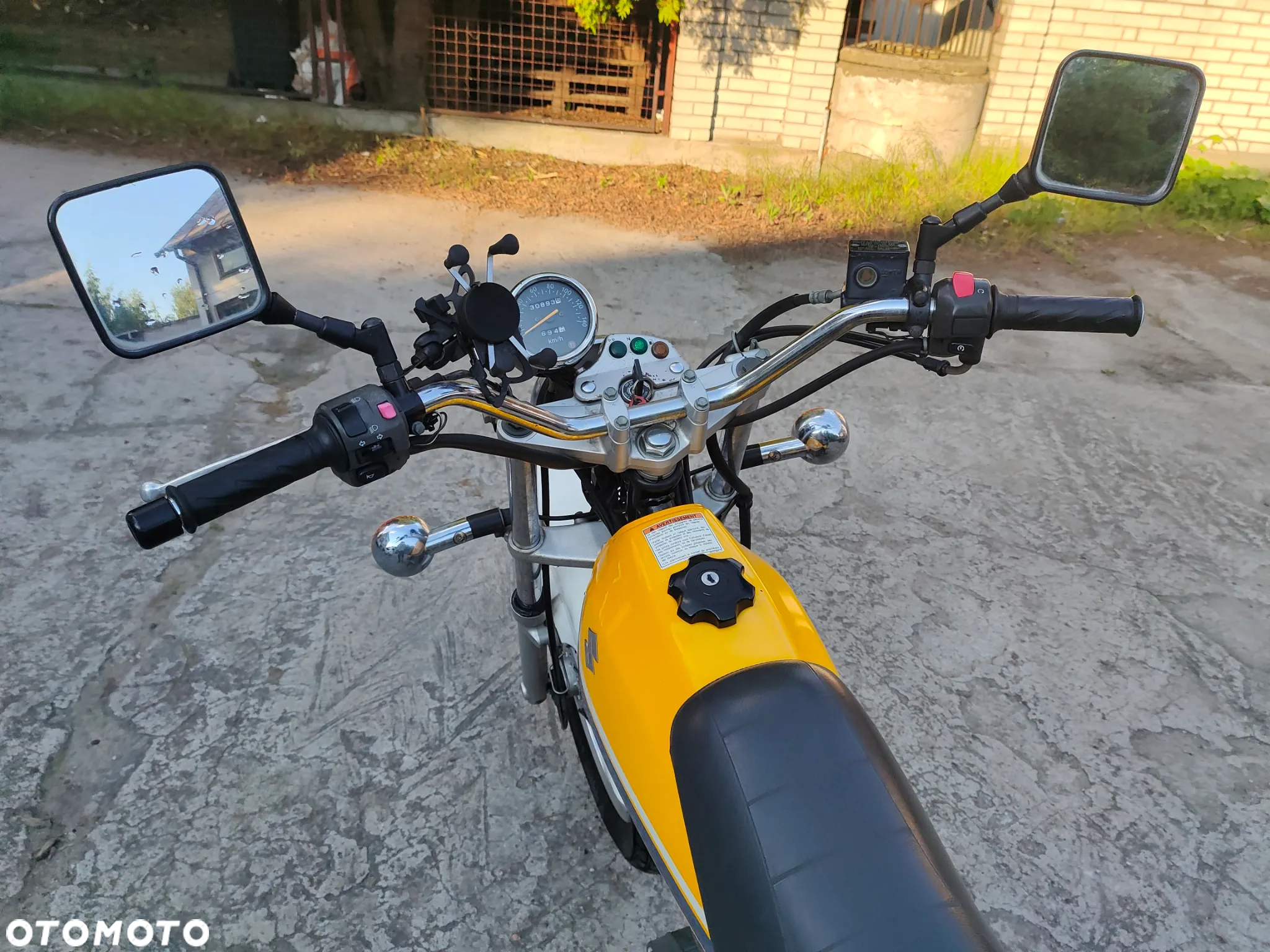 Suzuki RV - 14