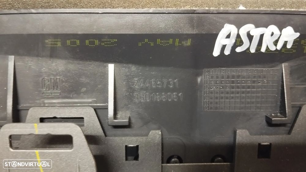 MOLDURA DO RADIO COM OPEL ASTRA H 04-09 REF. 13141091 24465731 - 4