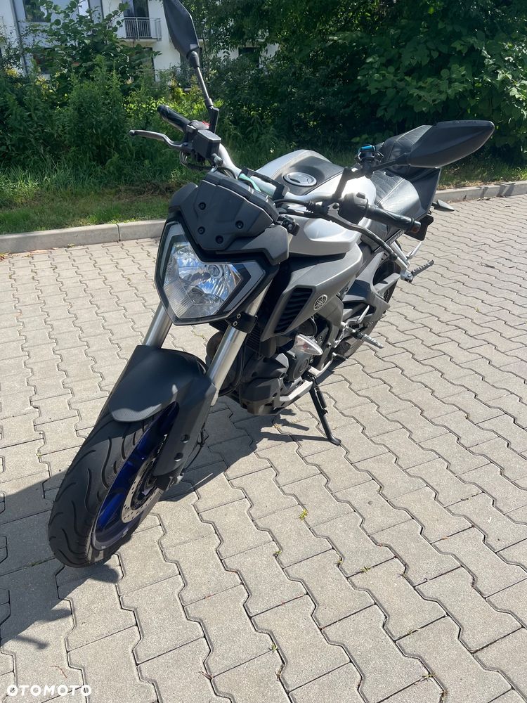 Yamaha MT - 3