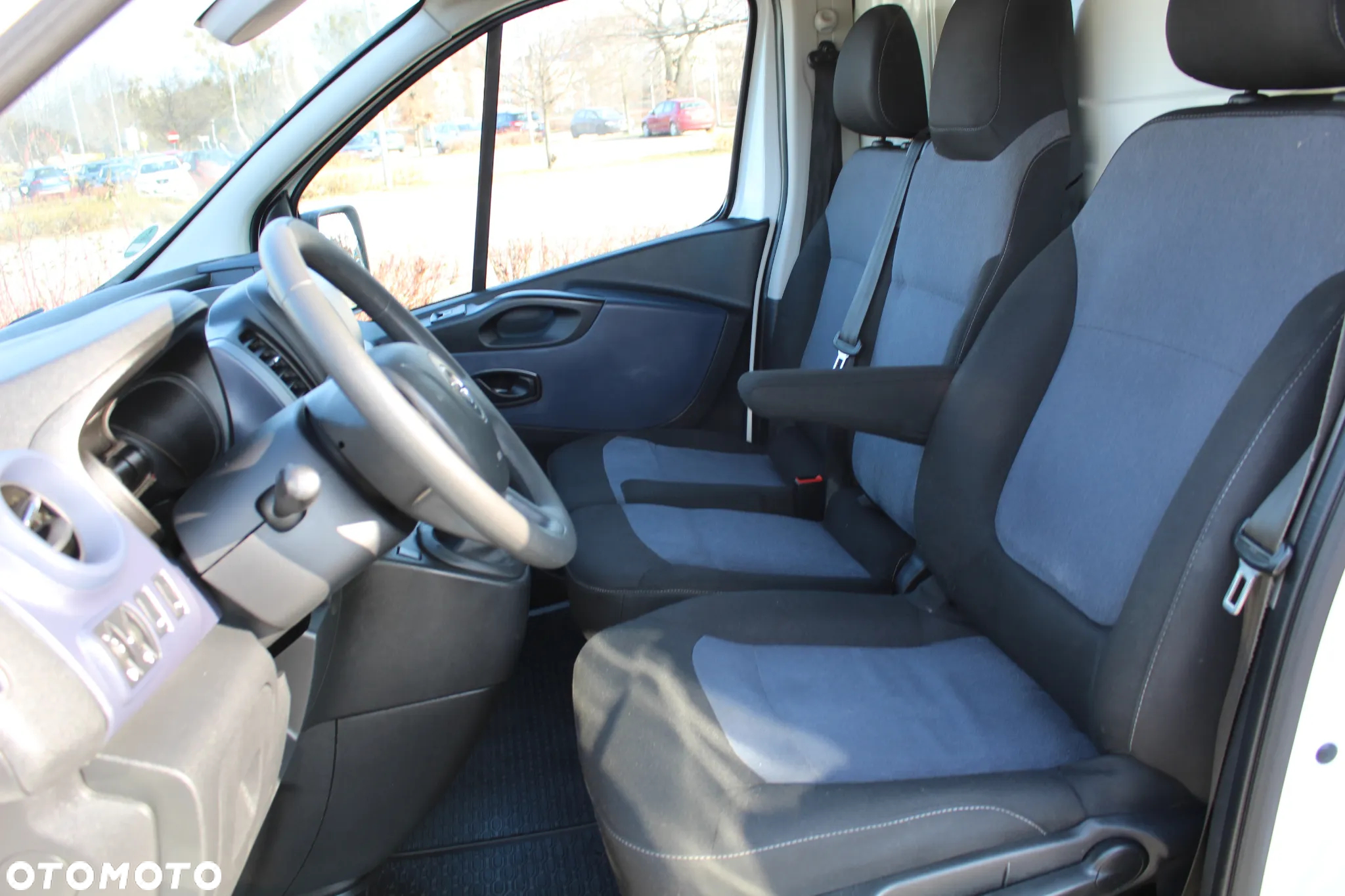 Opel Vivaro - 21