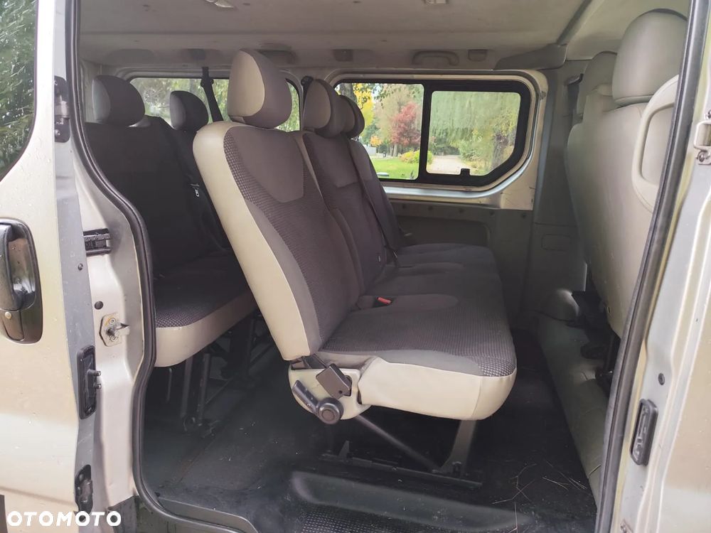 Opel Vivaro - 6