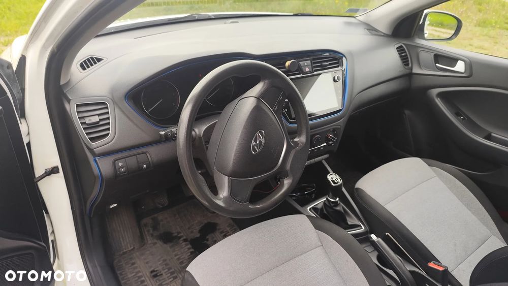 Hyundai i20 1.1 CRDi Style - 21