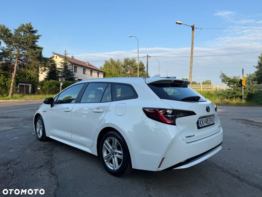 Toyota Corolla 1.8 Hybrid Comfort - 10