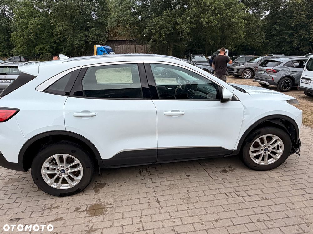 Ford Kuga 2.5 Duratec FHEV TITANIUM - 19