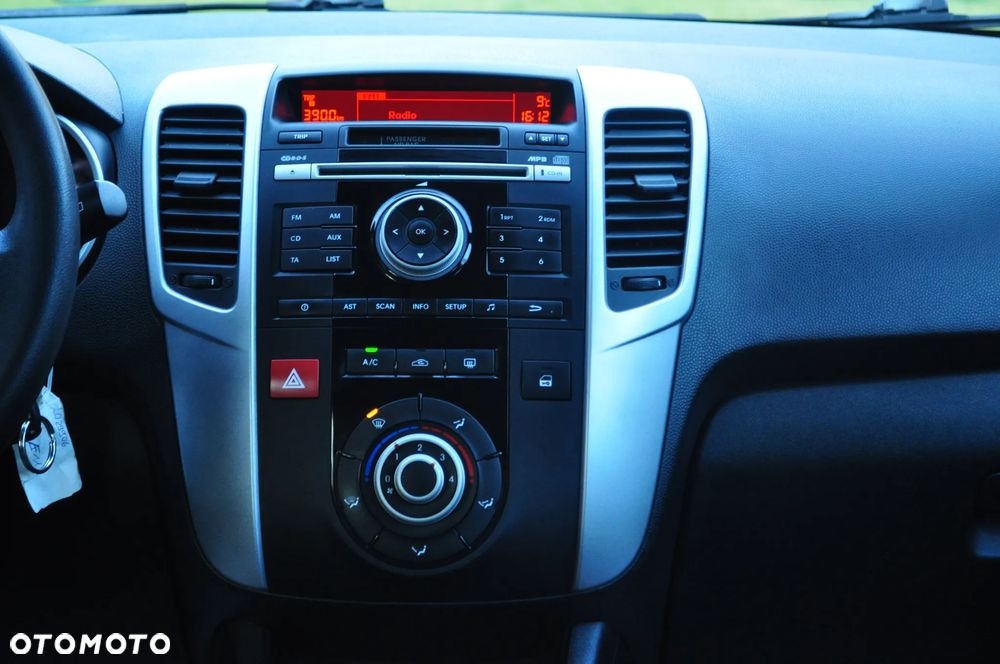 Kia Venga 1.4 CVVT Spirit - 24