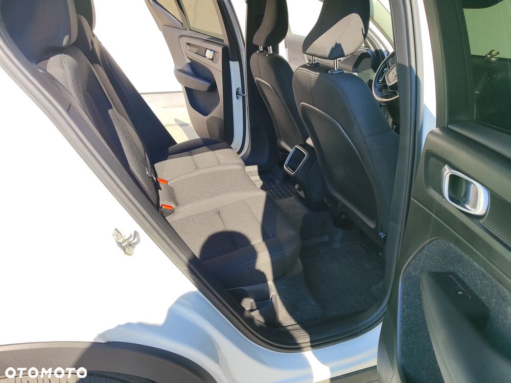Volvo XC 40 D3 Momentum - 14