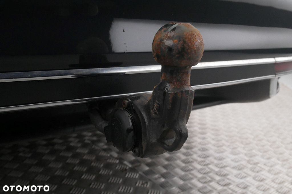 Volkswagen Passat 2.0 TDI Elegance DSG - 19