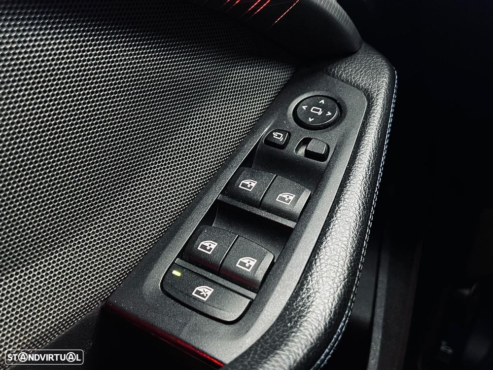 BMW 116 d Pack M Auto - 36