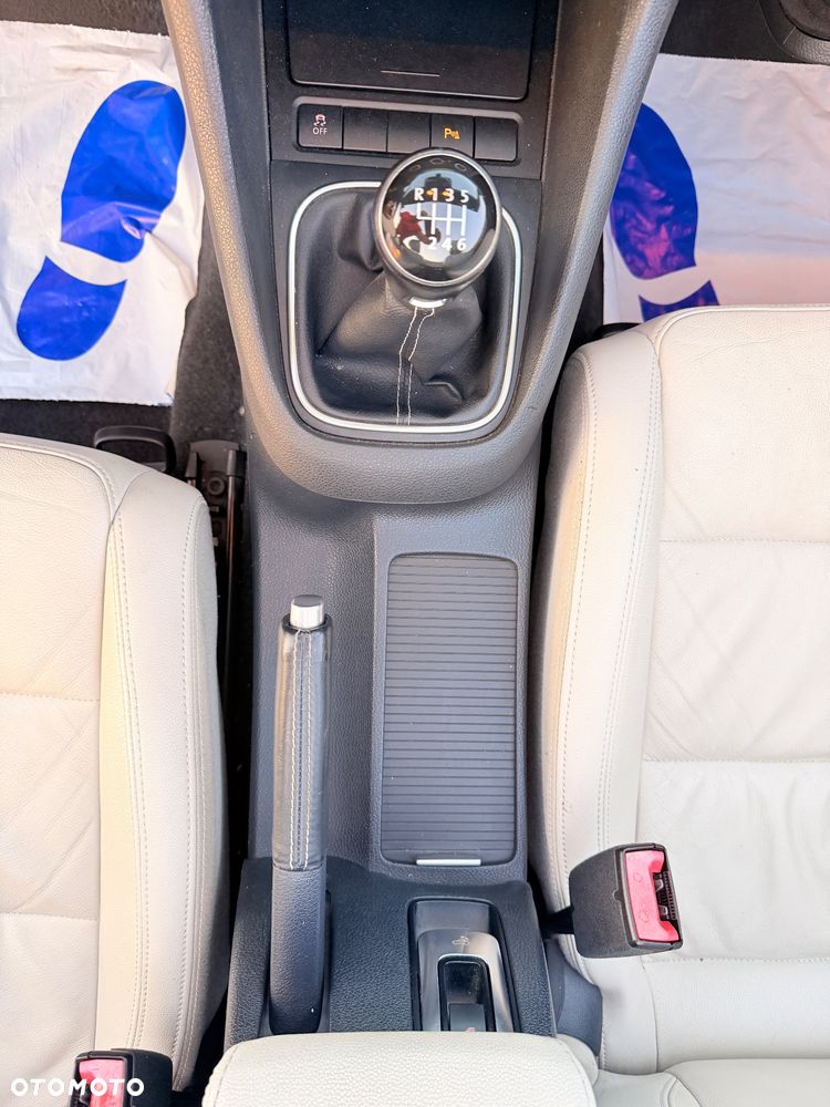 Volkswagen Golf Cabrio - 24