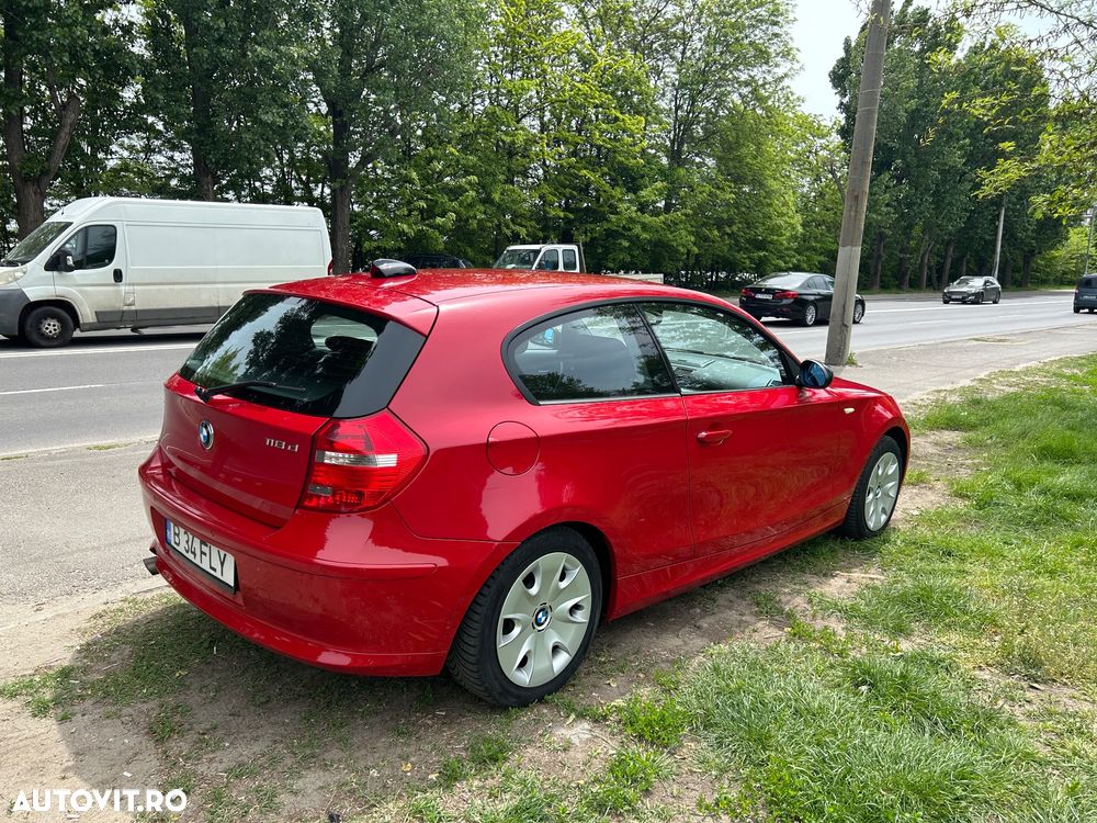 BMW Seria 1 118d - 4