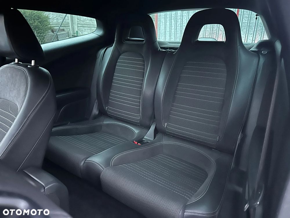 Volkswagen Scirocco - 15