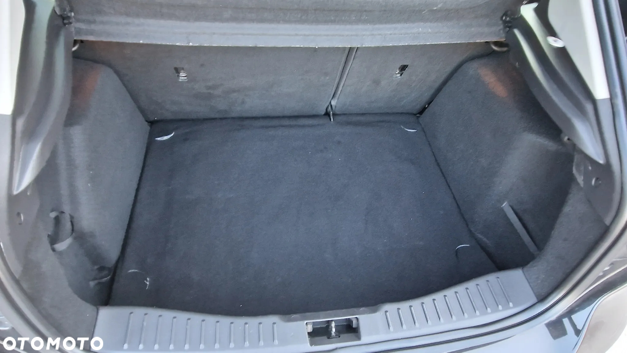 Ford Focus - 18