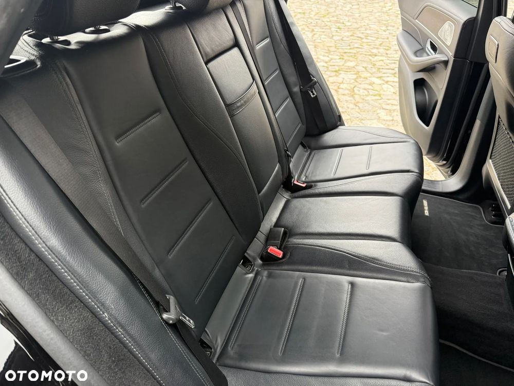 Mercedes-Benz GLE 350 d 4Matic 9G-TRONIC AMG Line - 9
