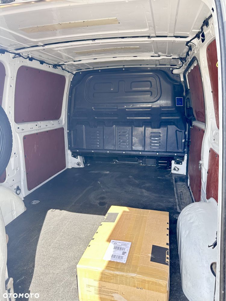 Mercedes-Benz VITO - 7