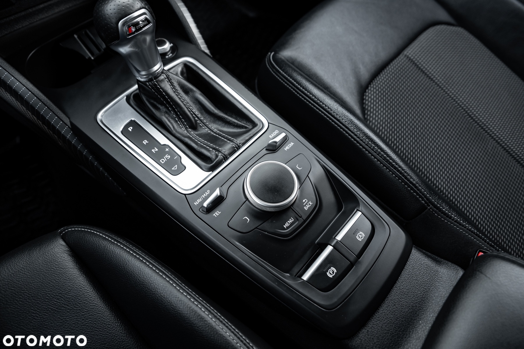 Audi Q2 2.0 TFSI quattro S tronic sport - 33