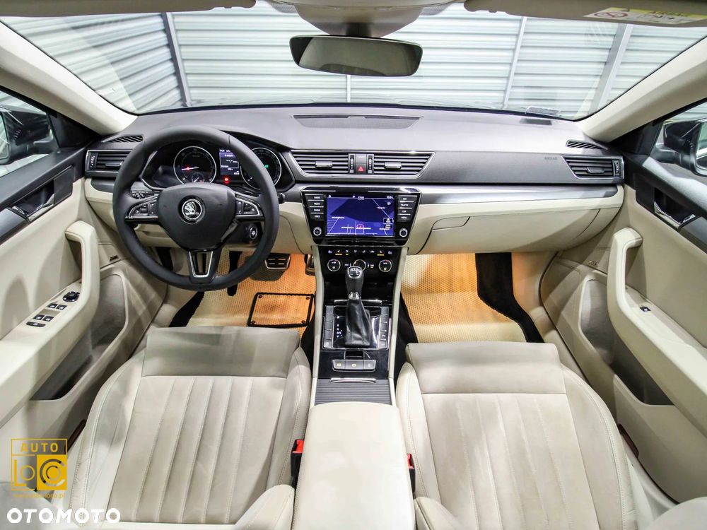 Skoda Superb 2.0 TDI Style DSG - 5