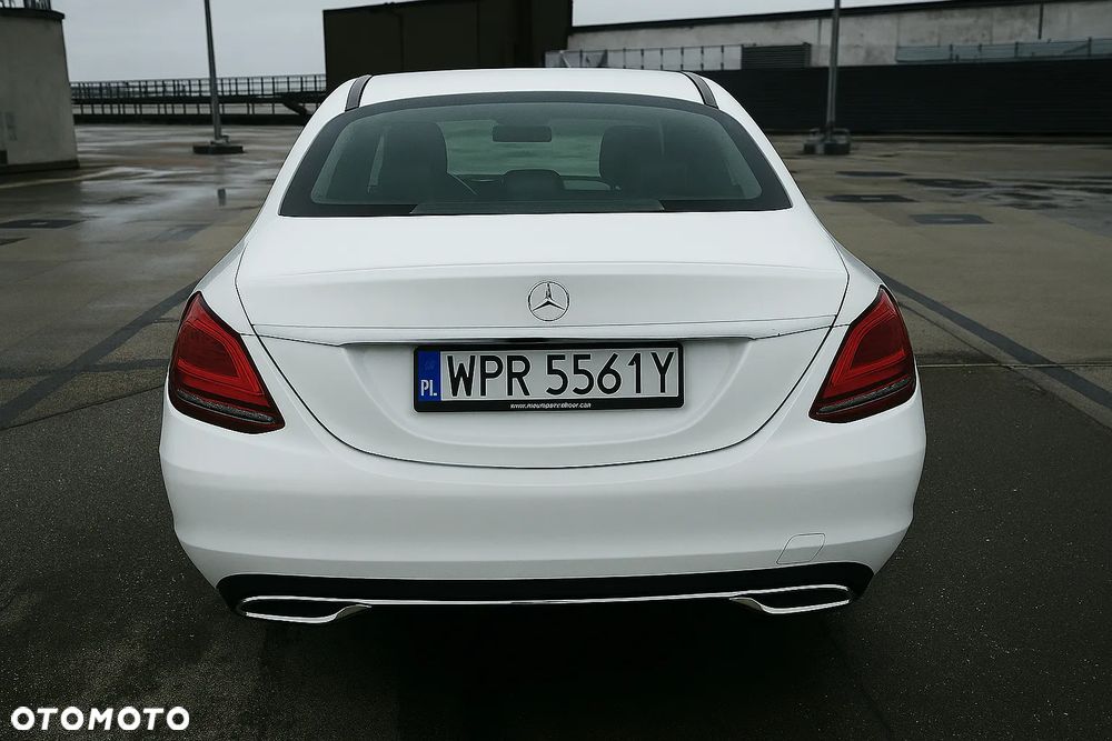 Mercedes-Benz Klasa C 160 Business Edition 9G-TRONIC - 6