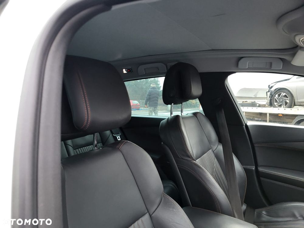 Peugeot 508 RXH Hybrid - 22