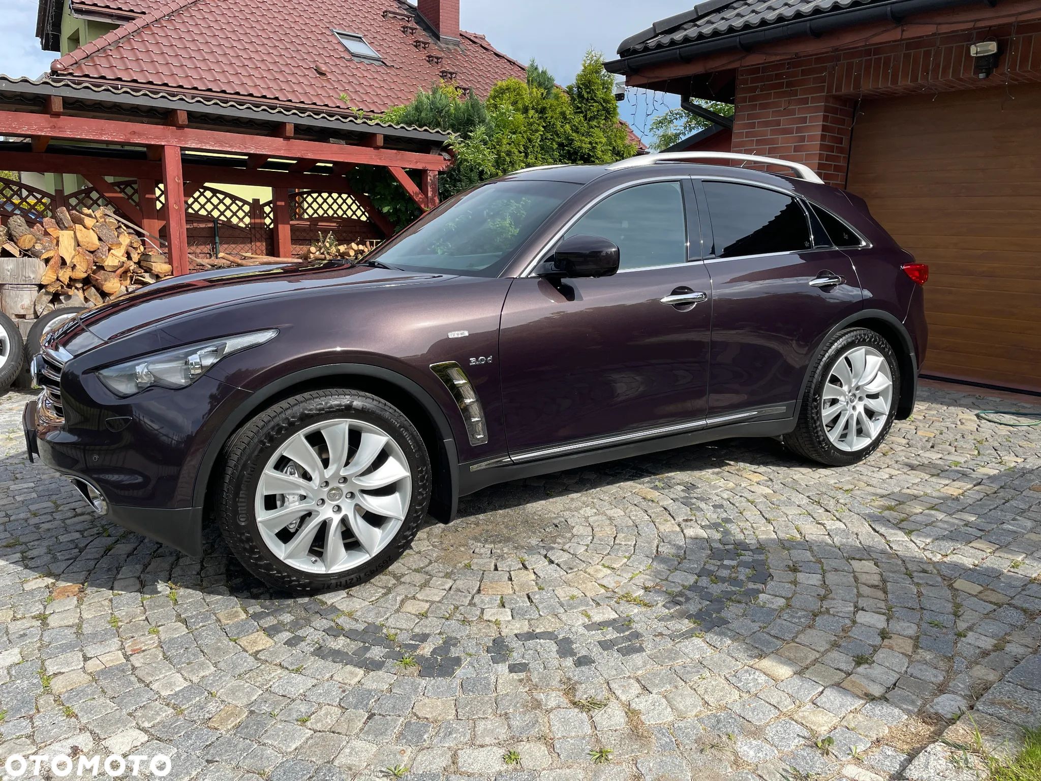 Infiniti QX70 3.0d S Premium - 1