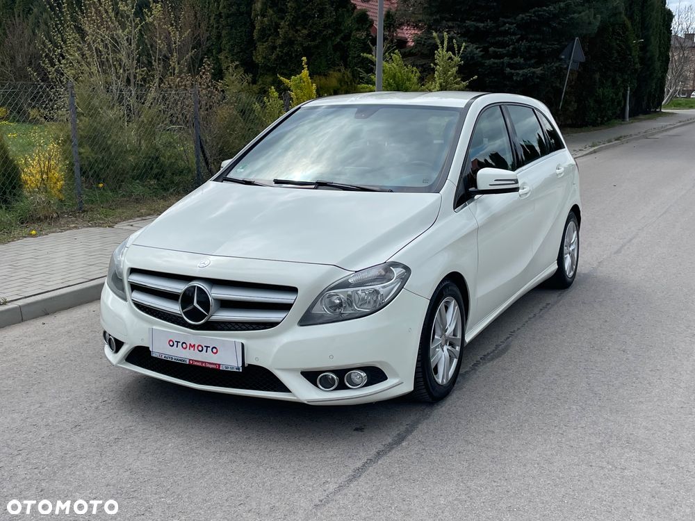 Mercedes-Benz Klasa B 180 CDI (BlueEFFICIENCY) 7G-DCT - 35