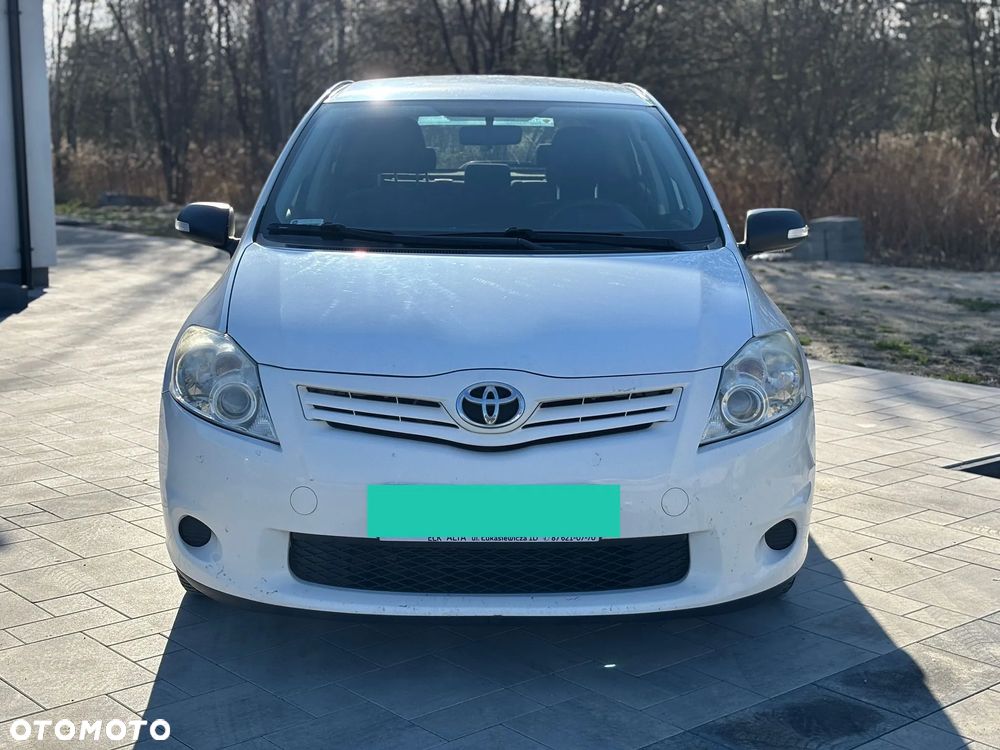 Toyota Auris 1.4 D-4D Luna EU5 - 3