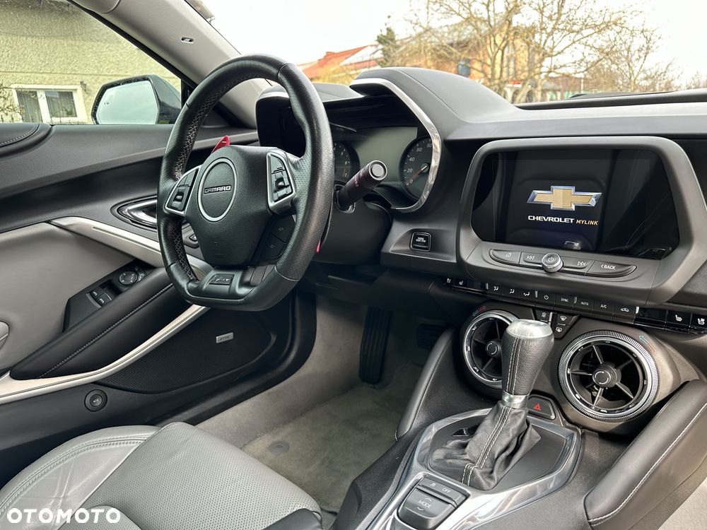 Chevrolet Camaro - 16