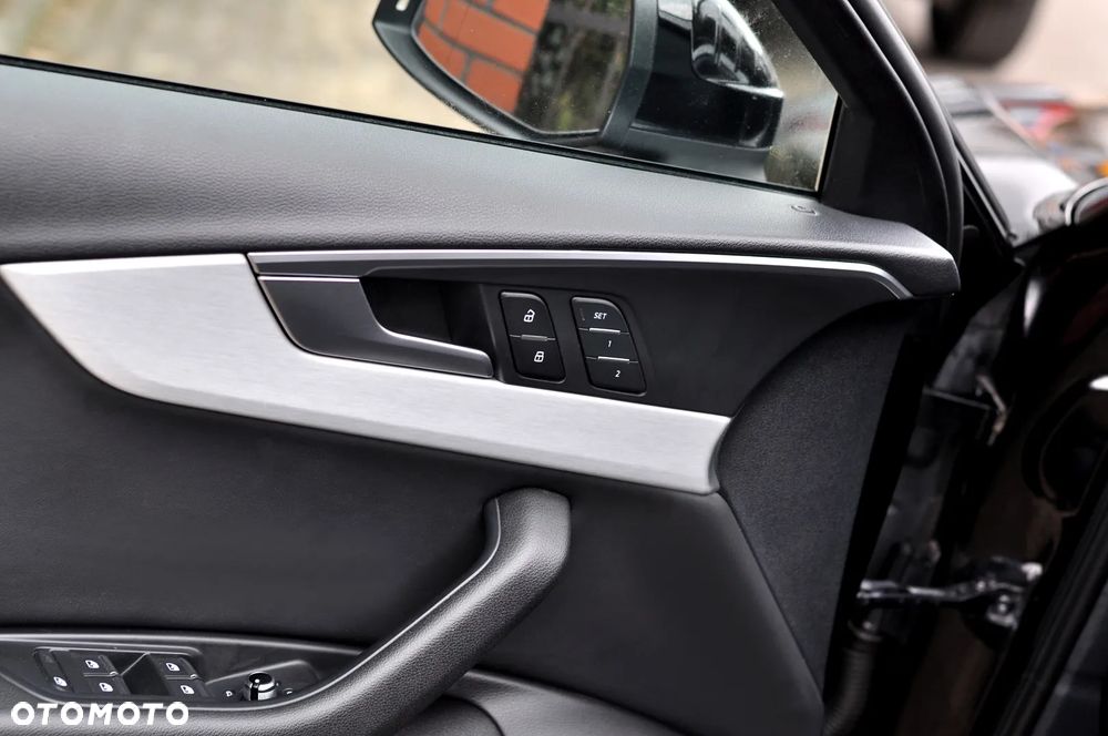 Audi A4 Avant 40 TDI quattro S tronic S line - 16