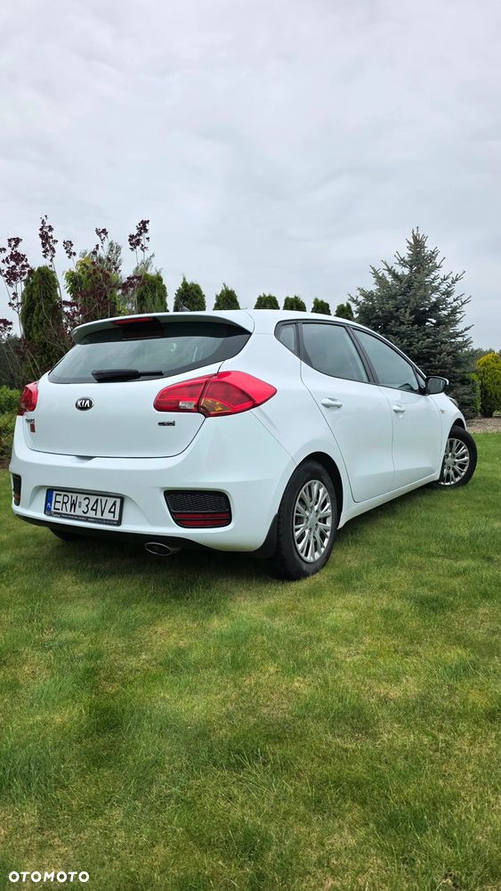 Kia Ceed 1.4 CRDi M - 4