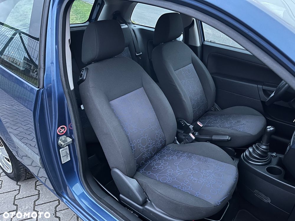 Ford Fiesta - 15