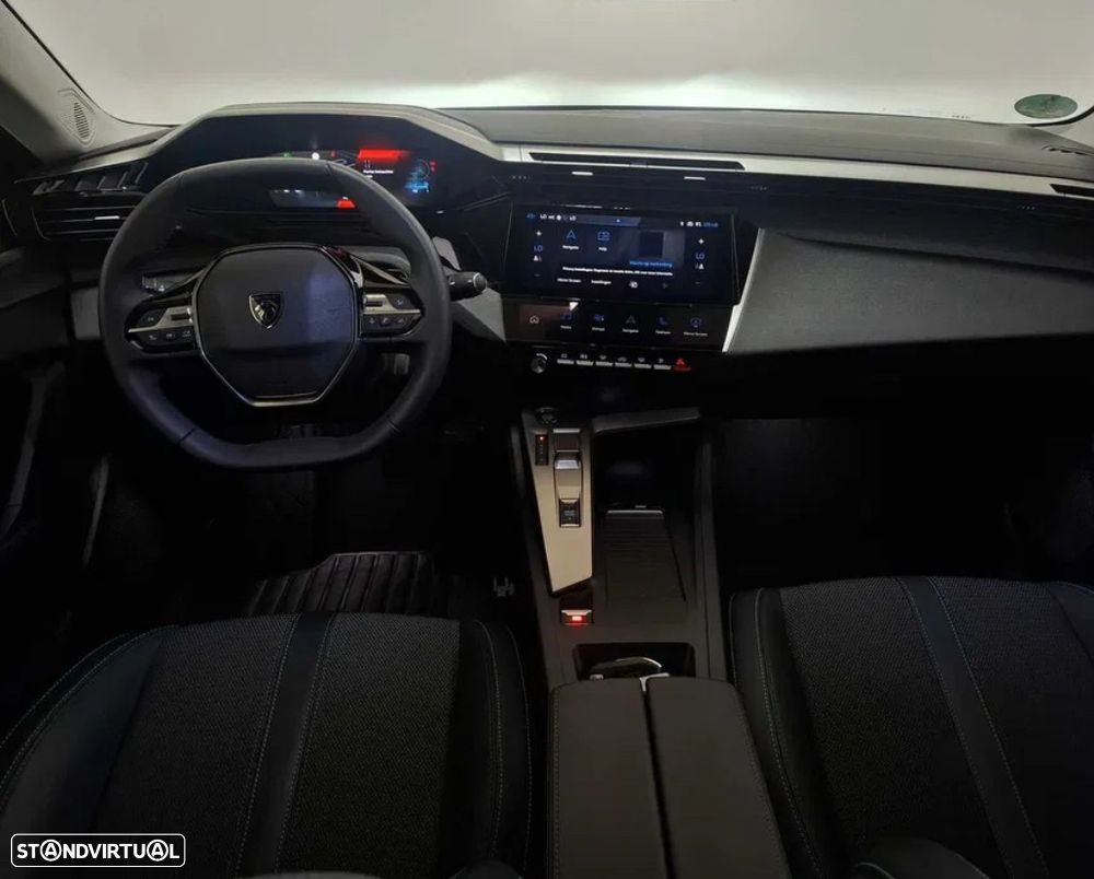 Peugeot 408 1.2 Hybrid Allure e-DCS6 - 2