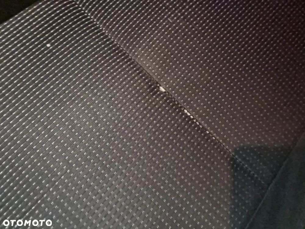 Mitsubishi Lancer 1.6 Inform - 13