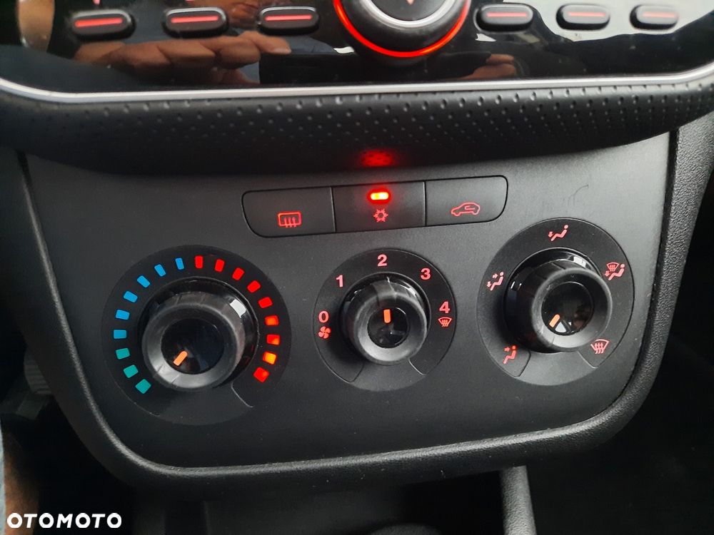 Fiat Punto Evo 1.2 8V More - 31