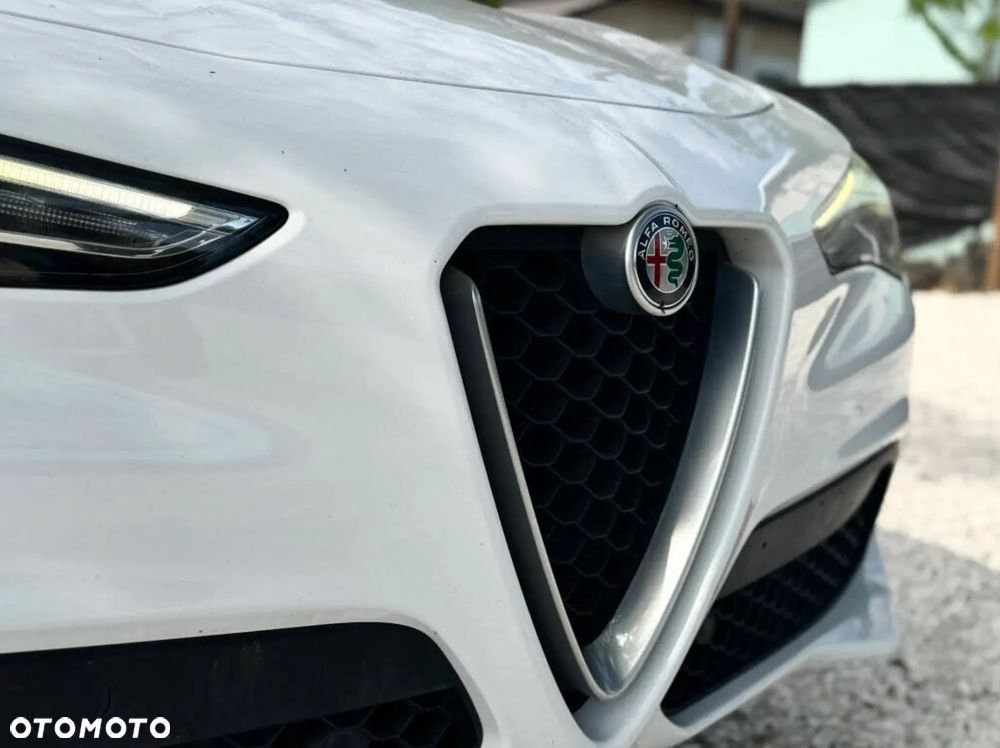 Alfa Romeo Stelvio 2.0 Turbo Veloce TI Q4 - 4