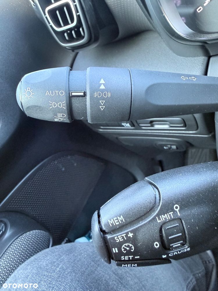 Citroën C3 Aircross BlueHDI 110 Stop & Start C-SERIES - 31