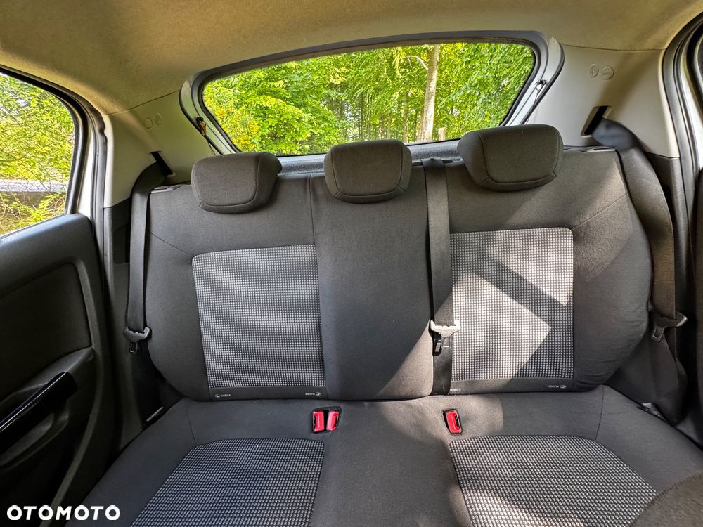 Opel Corsa 1.3 CDTI Enjoy - 21