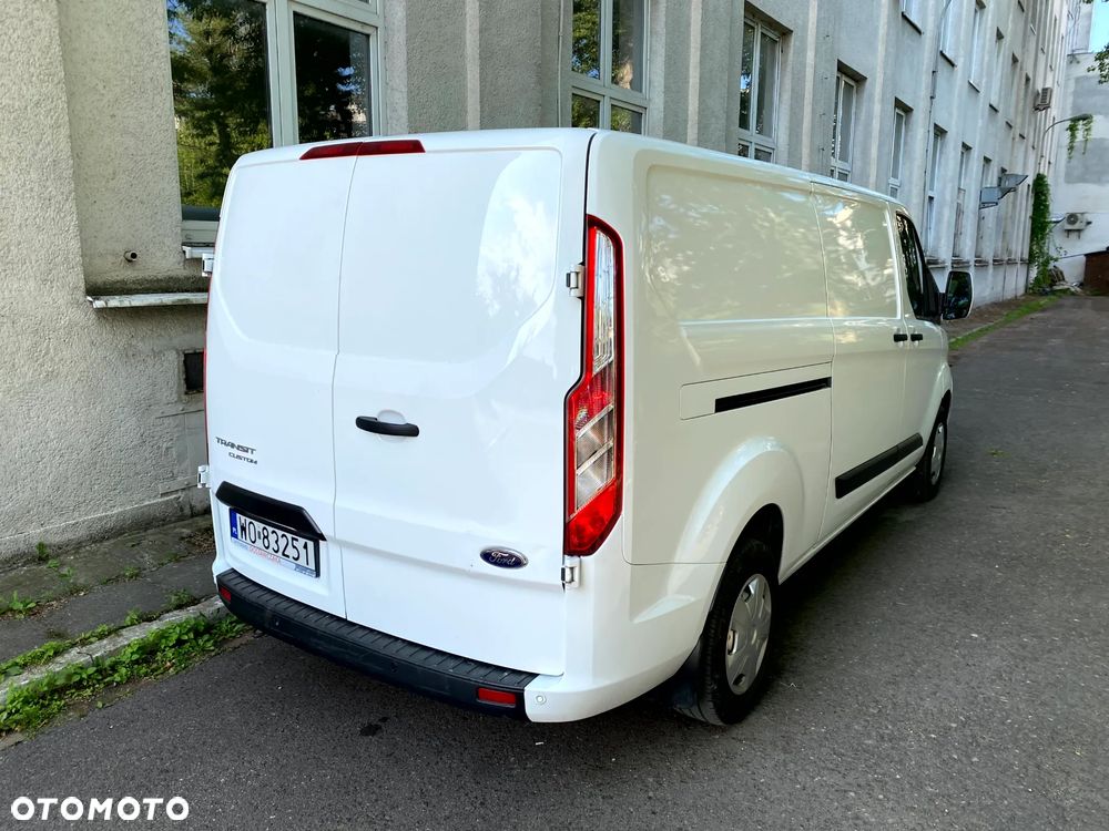 Ford TRANSIT CUSTOM - 7