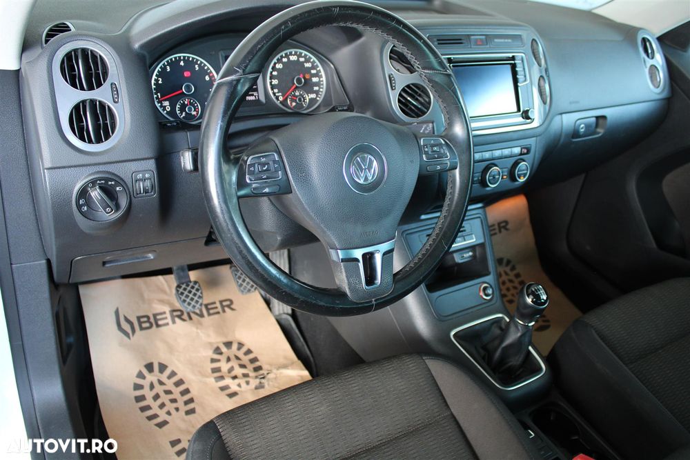 Volkswagen Tiguan 1.4 TSI Trendline - 12