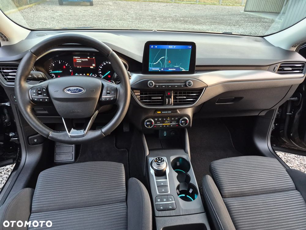 Ford Focus 2.0 TDCi Titanium ASS PowerShift - 23