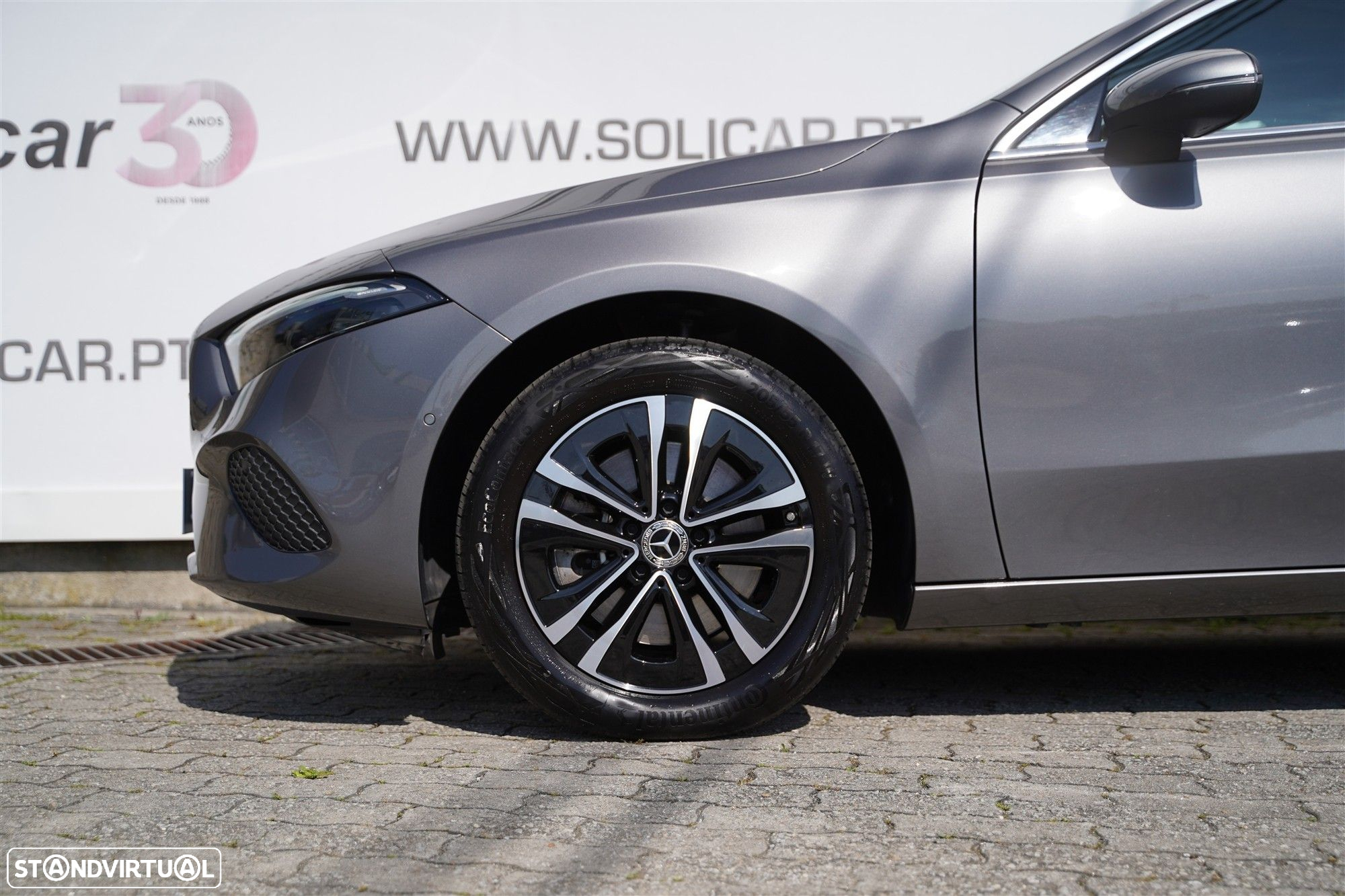 Mercedes-Benz A 250 e - 13