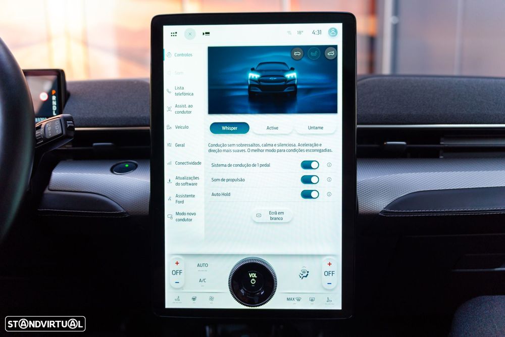 Ford Mustang Mach-E AWD PREMIUM - 16