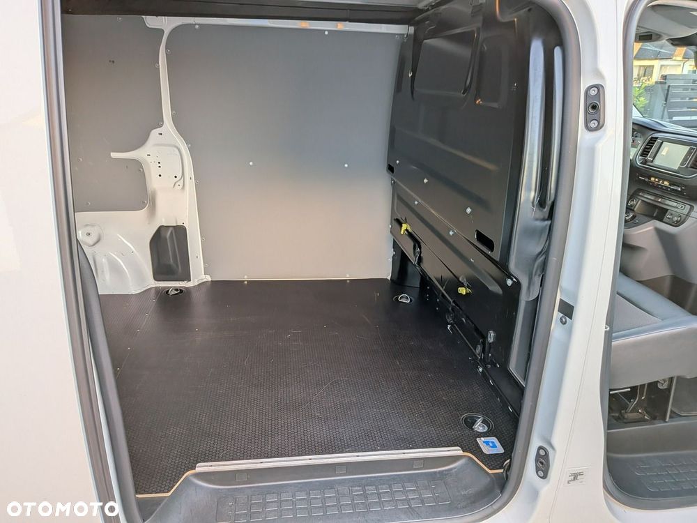 Opel Vivaro - 29